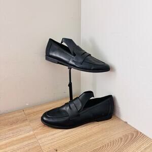 Kensie Gitty Black Leather Penny Loafer Women’s Size 8.5